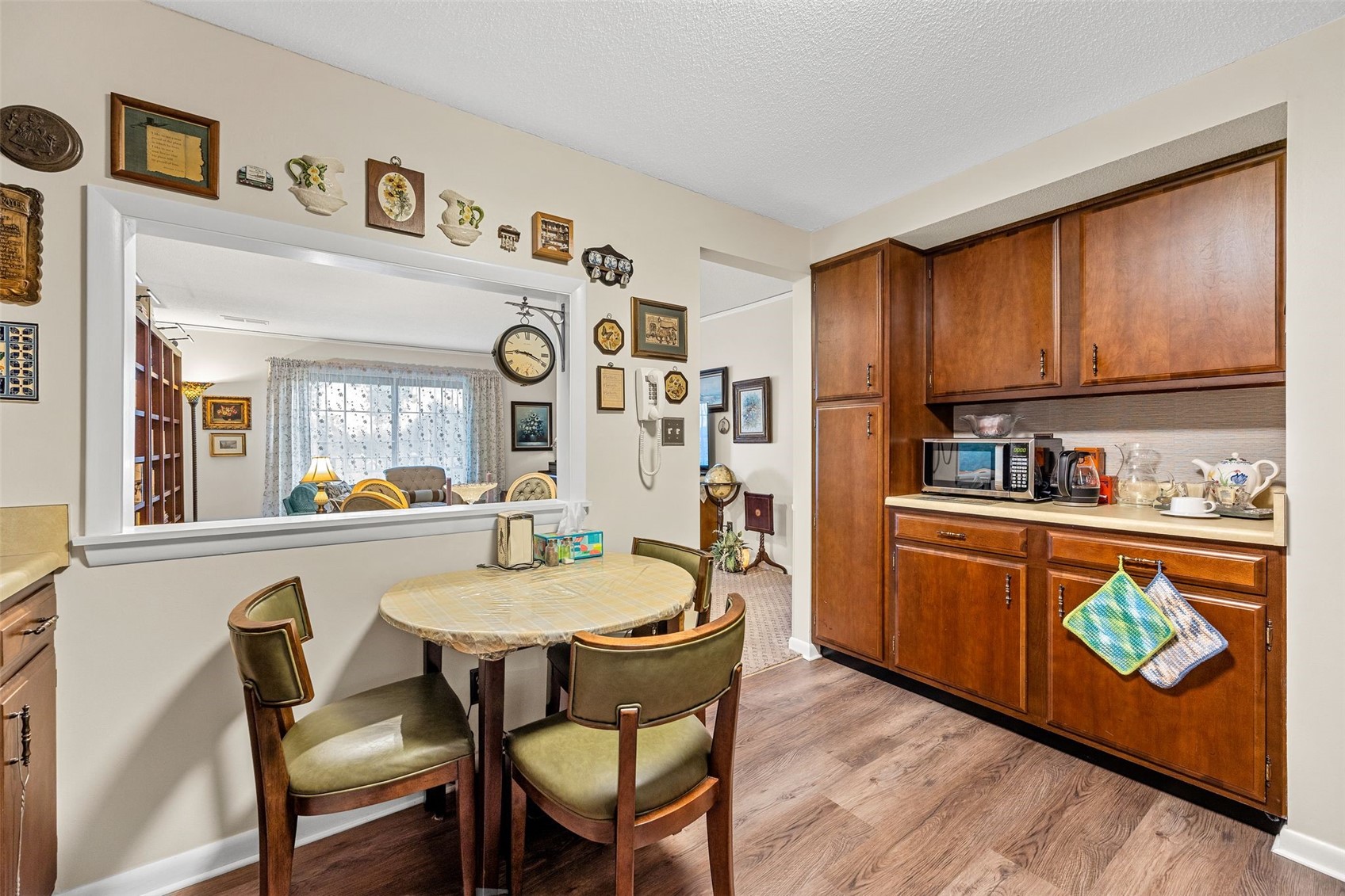 130 Thompson Drive SE Cedar Rapids IA 52403