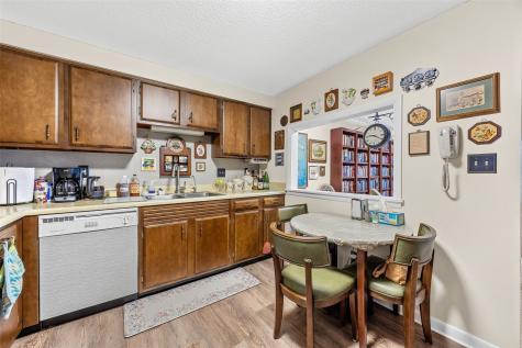 130 Thompson Drive SE Cedar Rapids IA 52403