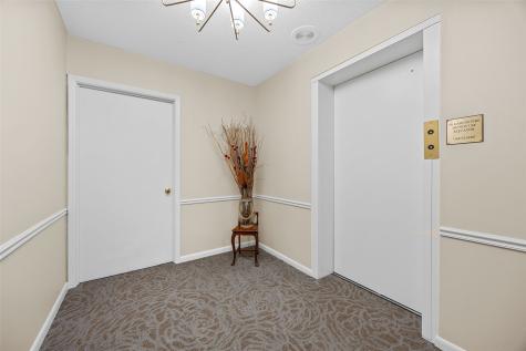 130 Thompson Drive SE Cedar Rapids IA 52403