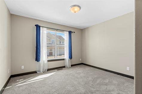 3535 Pioneer Avenue SE Cedar Rapids IA 52403