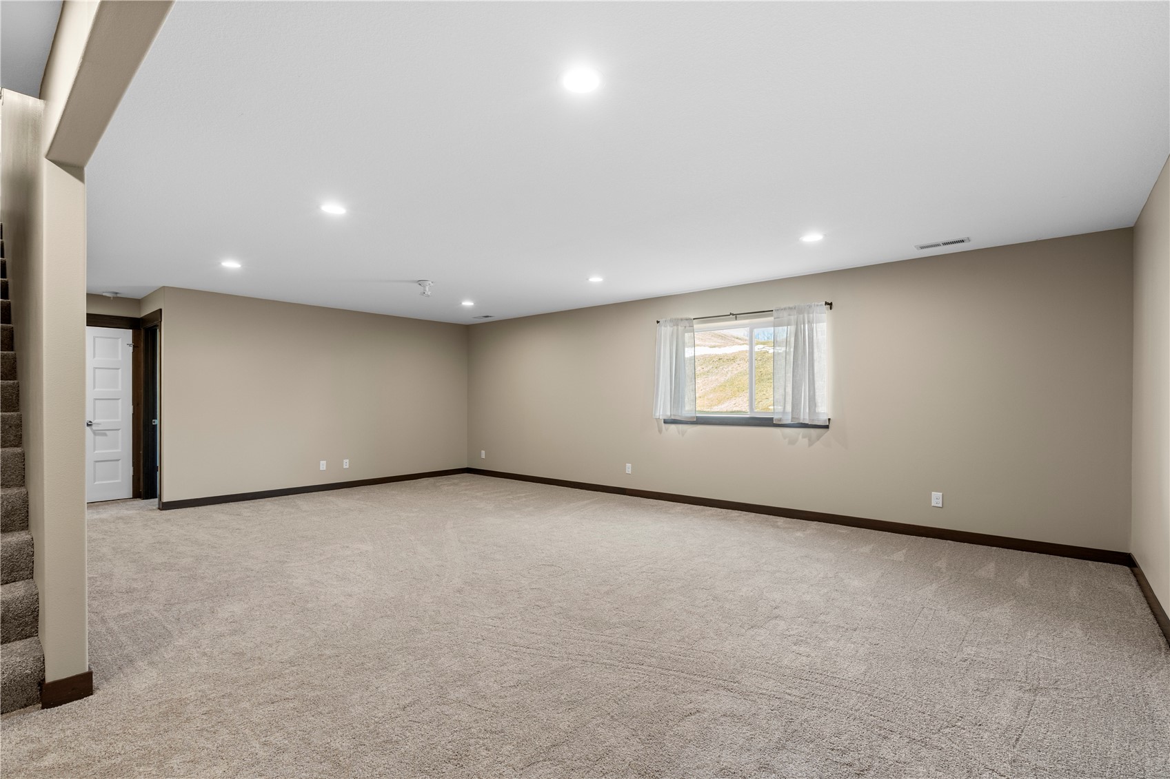 3535 Pioneer Avenue SE Cedar Rapids IA 52403