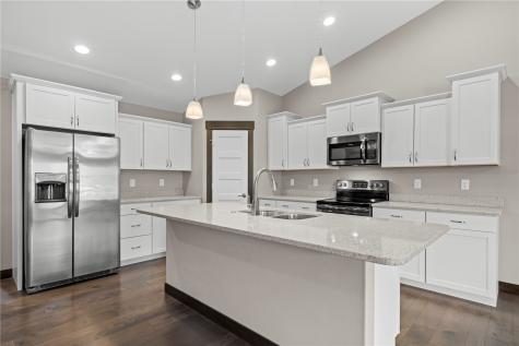 3535 Pioneer Avenue SE Cedar Rapids IA 52403