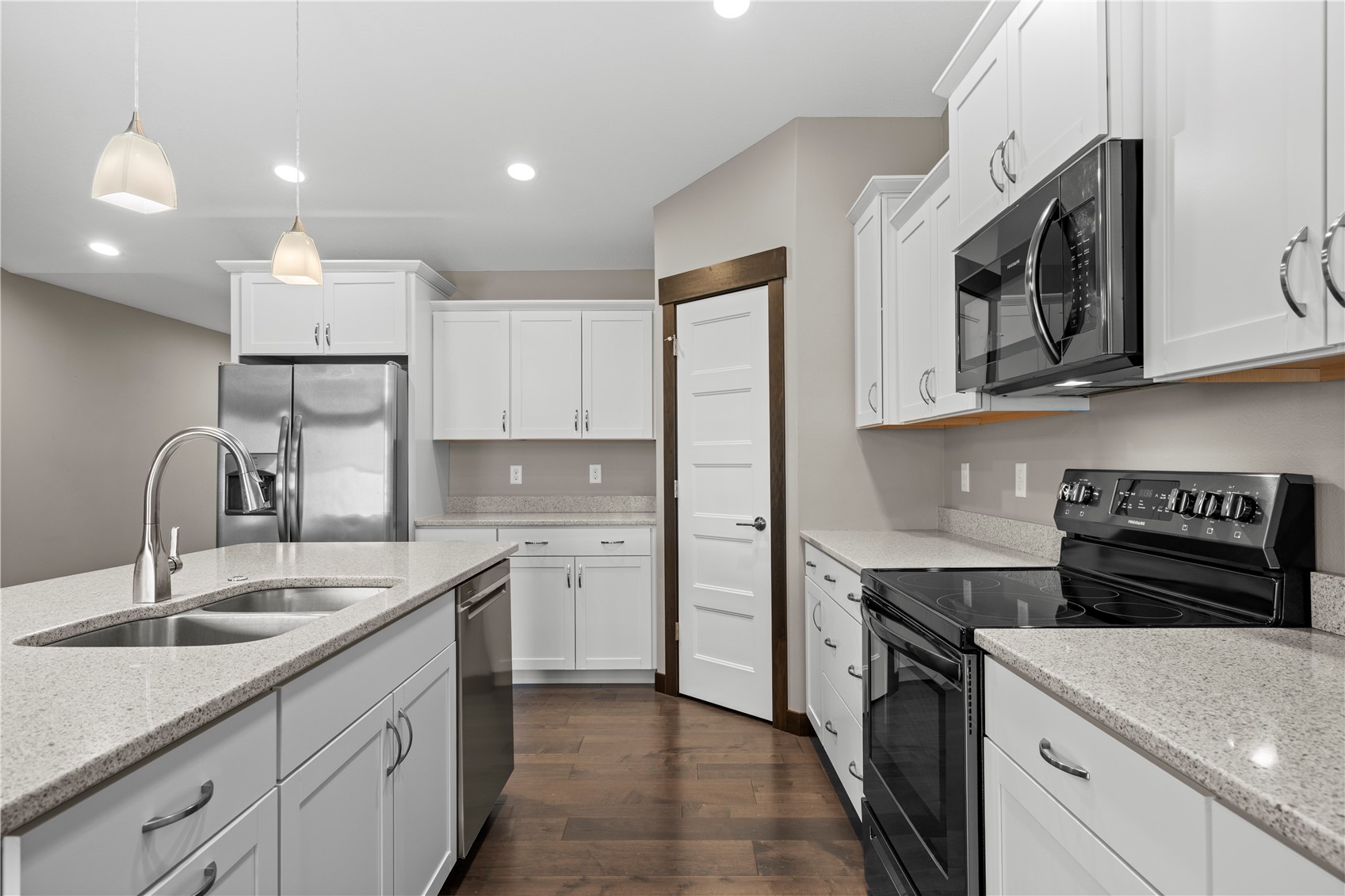 3535 Pioneer Avenue SE Cedar Rapids IA 52403