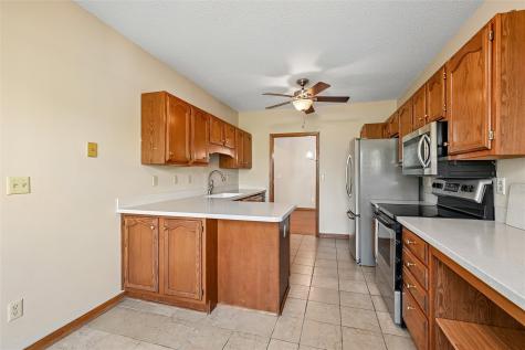 480 Burdette Drive SW Cedar Rapids IA 52404