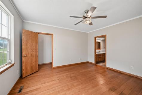 480 Burdette Drive SW Cedar Rapids IA 52404