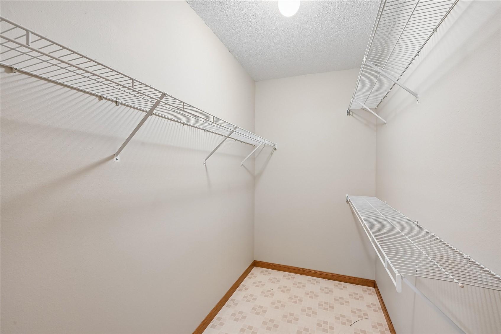 480 Burdette Drive SW Cedar Rapids IA 52404