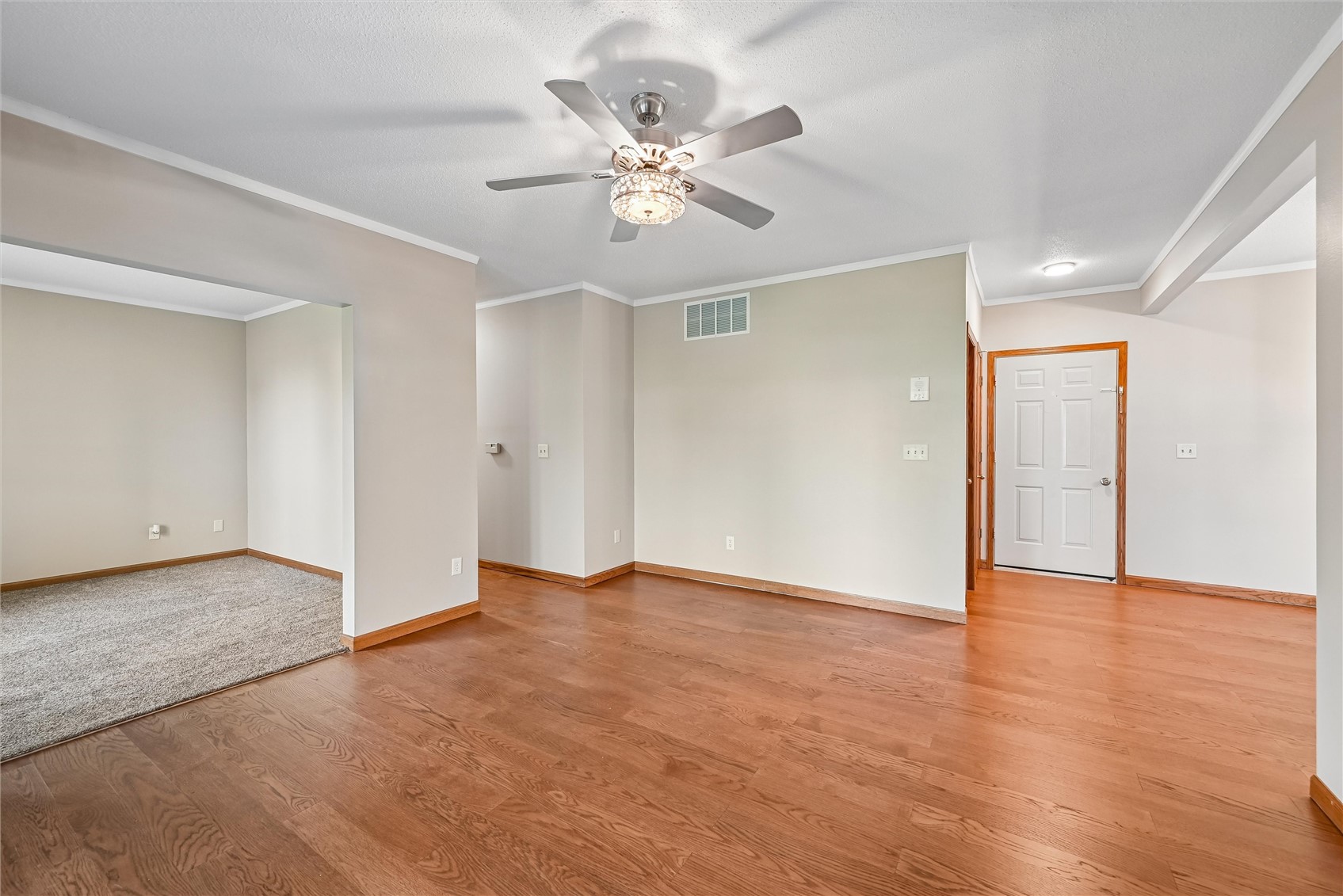 480 Burdette Drive SW Cedar Rapids IA 52404