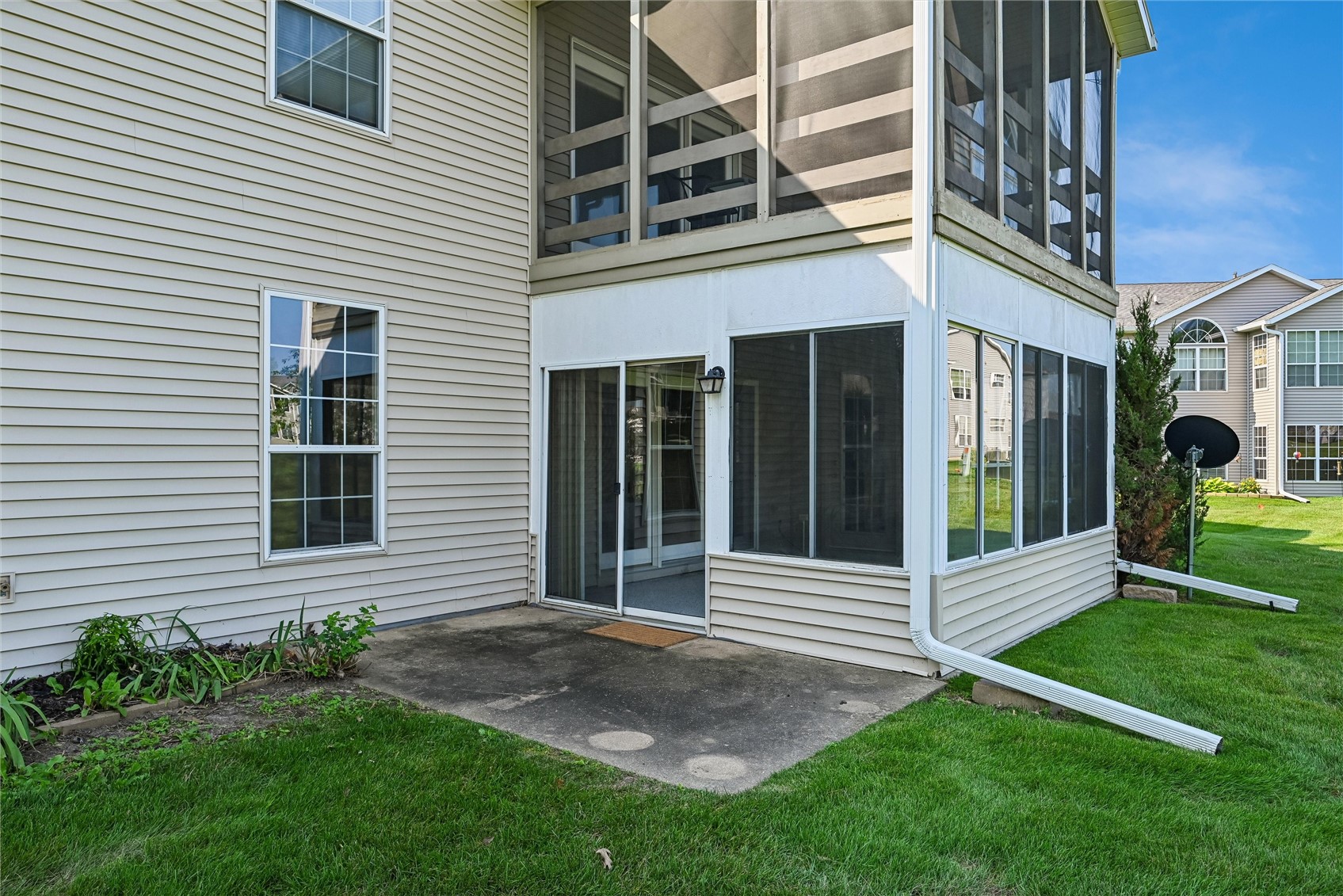 480 Burdette Drive SW Cedar Rapids IA 52404