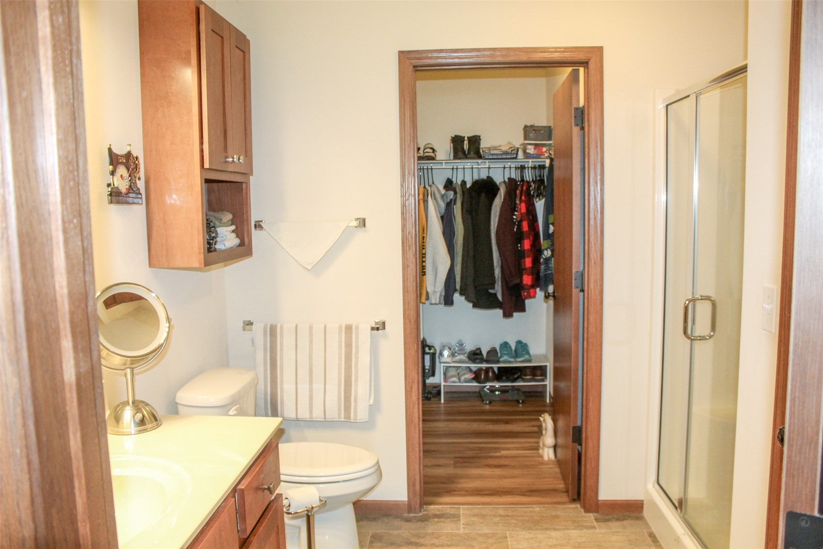 1335 Crescent View NE Cedar Rapids IA 52402