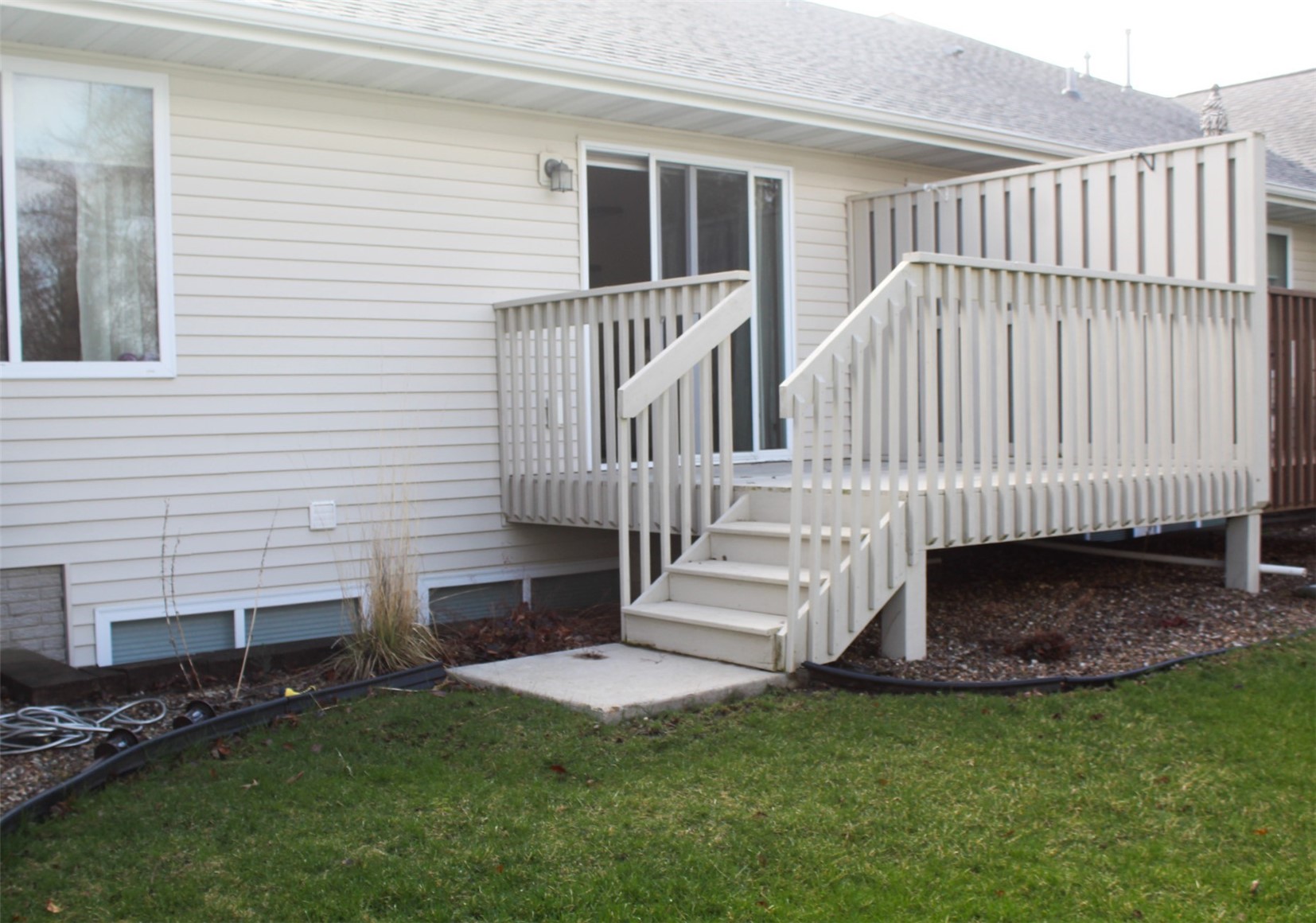1335 Crescent View NE Cedar Rapids IA 52402