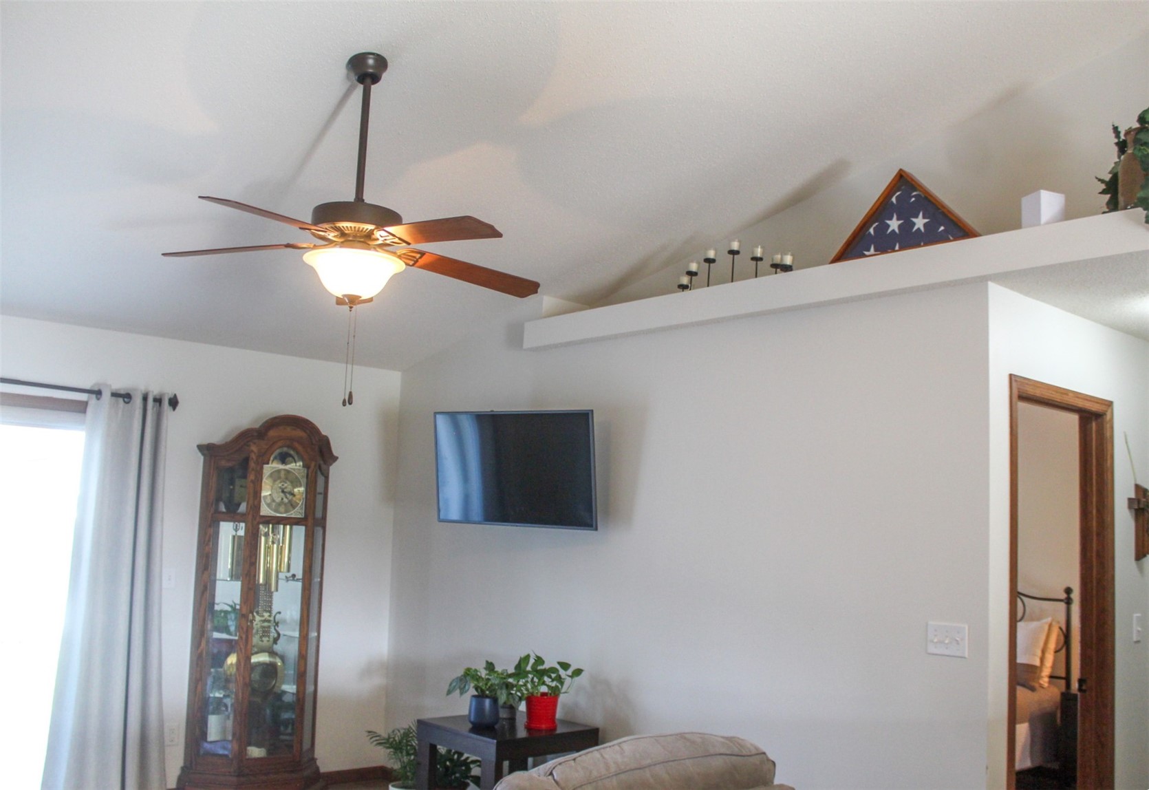 1335 Crescent View NE Cedar Rapids IA 52402