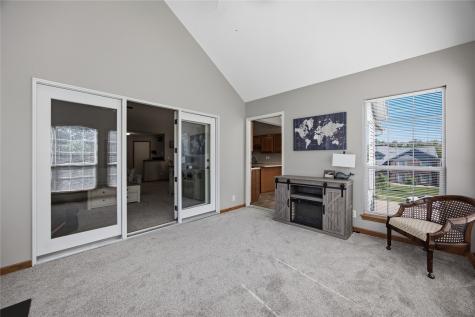 4730 Westchester Drive NE Cedar Rapids IA 52402