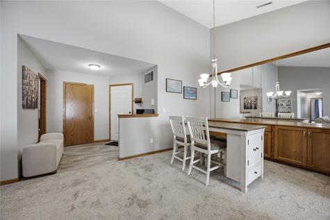 4730 Westchester Drive NE Cedar Rapids IA 52402