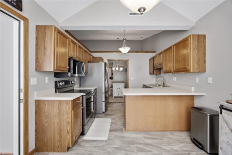 4730 Westchester Drive NE Cedar Rapids IA 52402