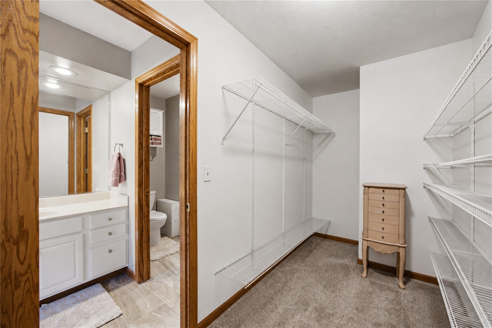 4730 Westchester Drive NE Cedar Rapids IA 52402