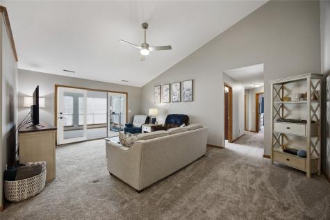 4730 Westchester Drive NE Cedar Rapids IA 52402