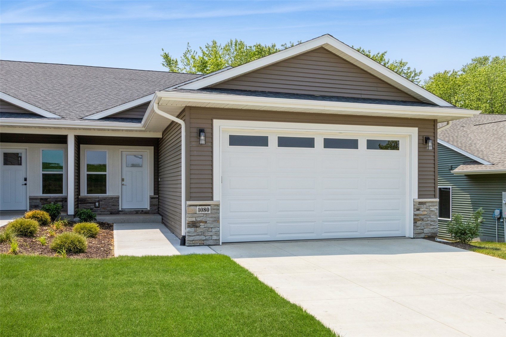 3100 Sunflower Street Ely IA 52227