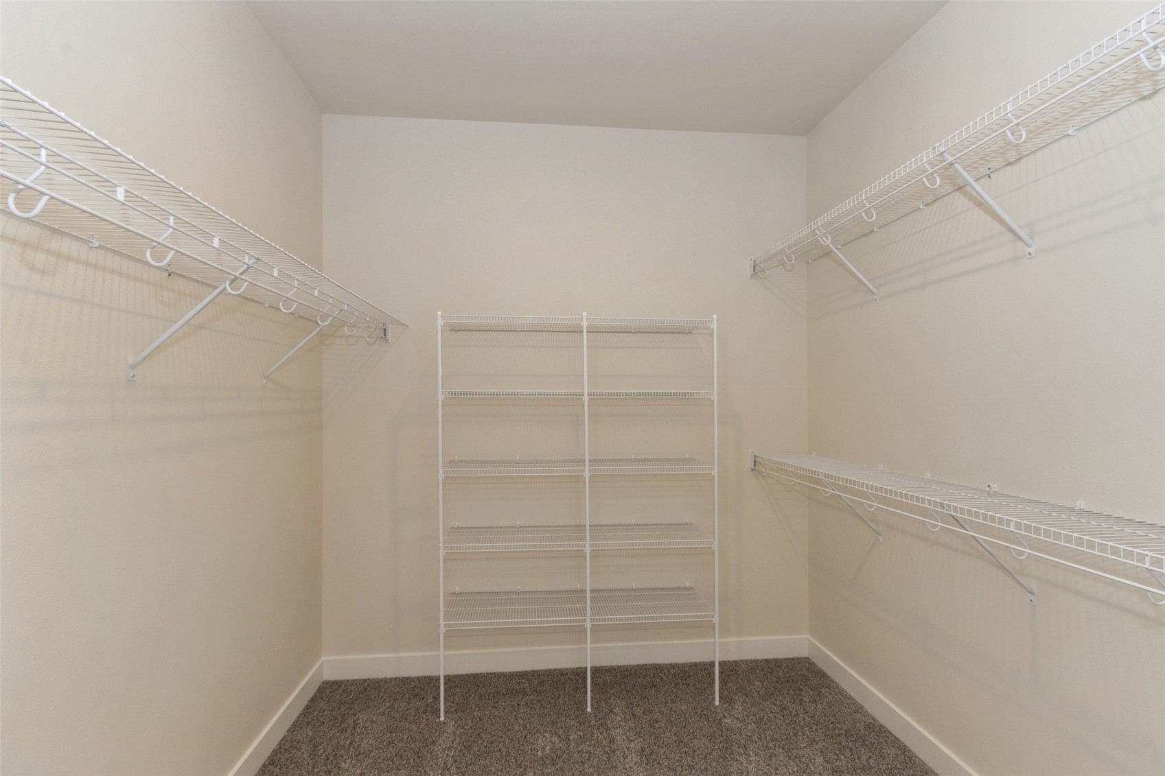 3100 Sunflower Street Ely IA 52227