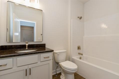 3100 Sunflower Street Ely IA 52227