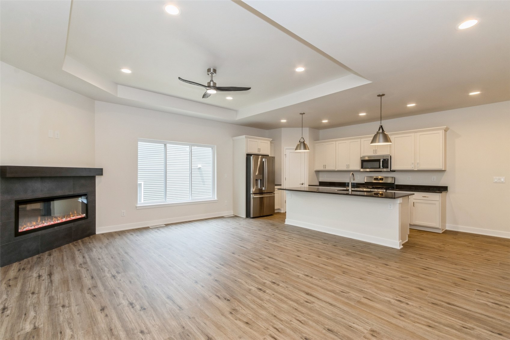 3100 Sunflower Street Ely IA 52227