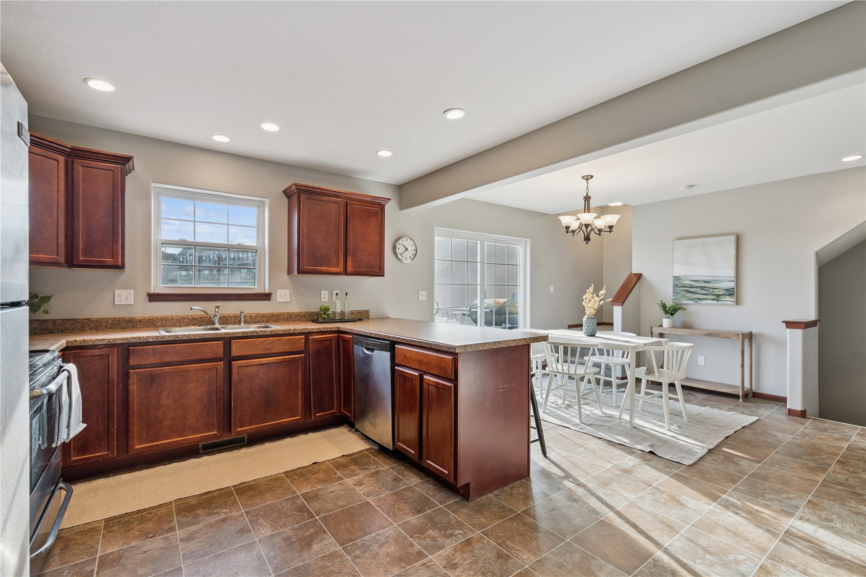 107 Woodstone Lane SW Cedar Rapids IA 52404
