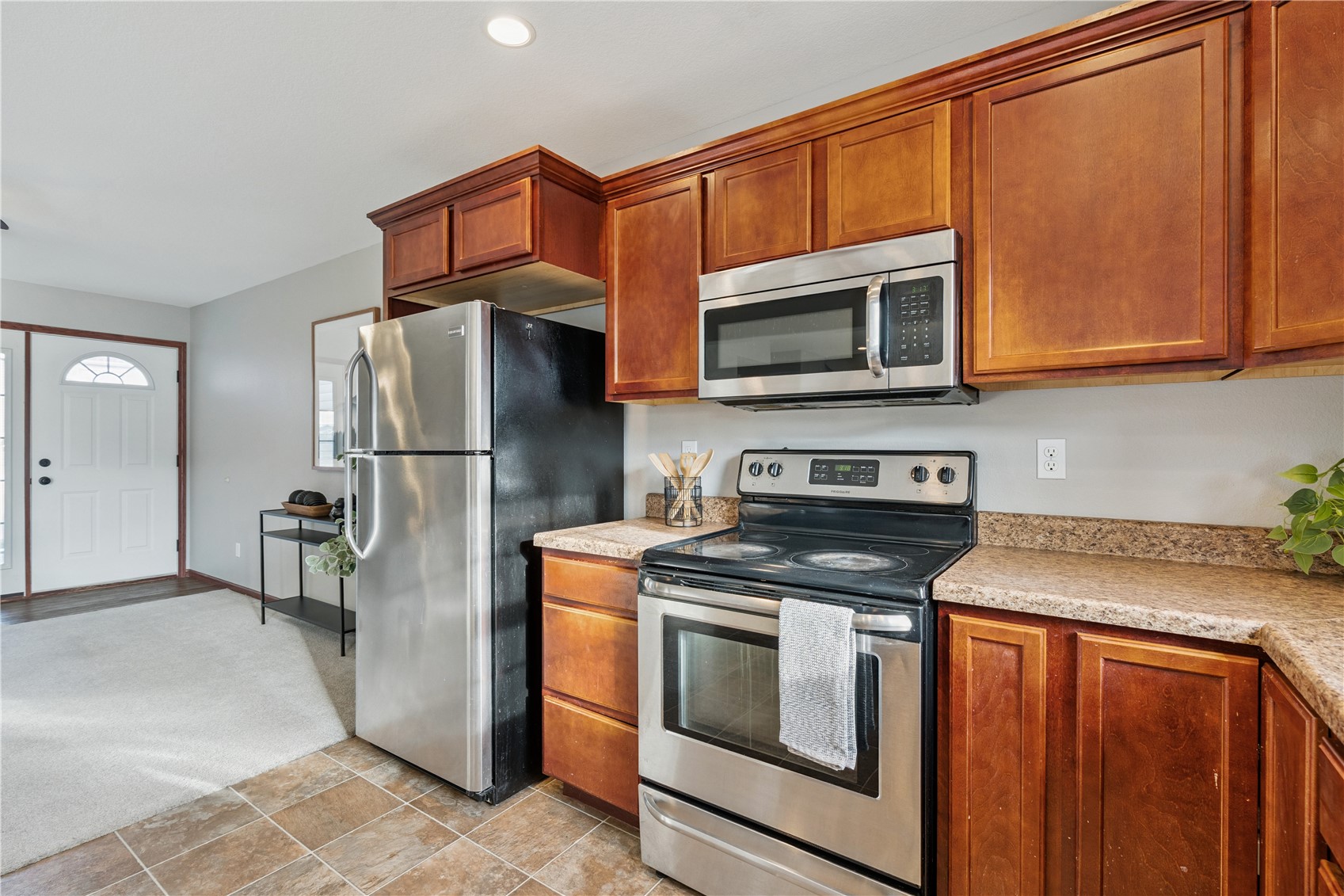 107 Woodstone Lane SW Cedar Rapids IA 52404