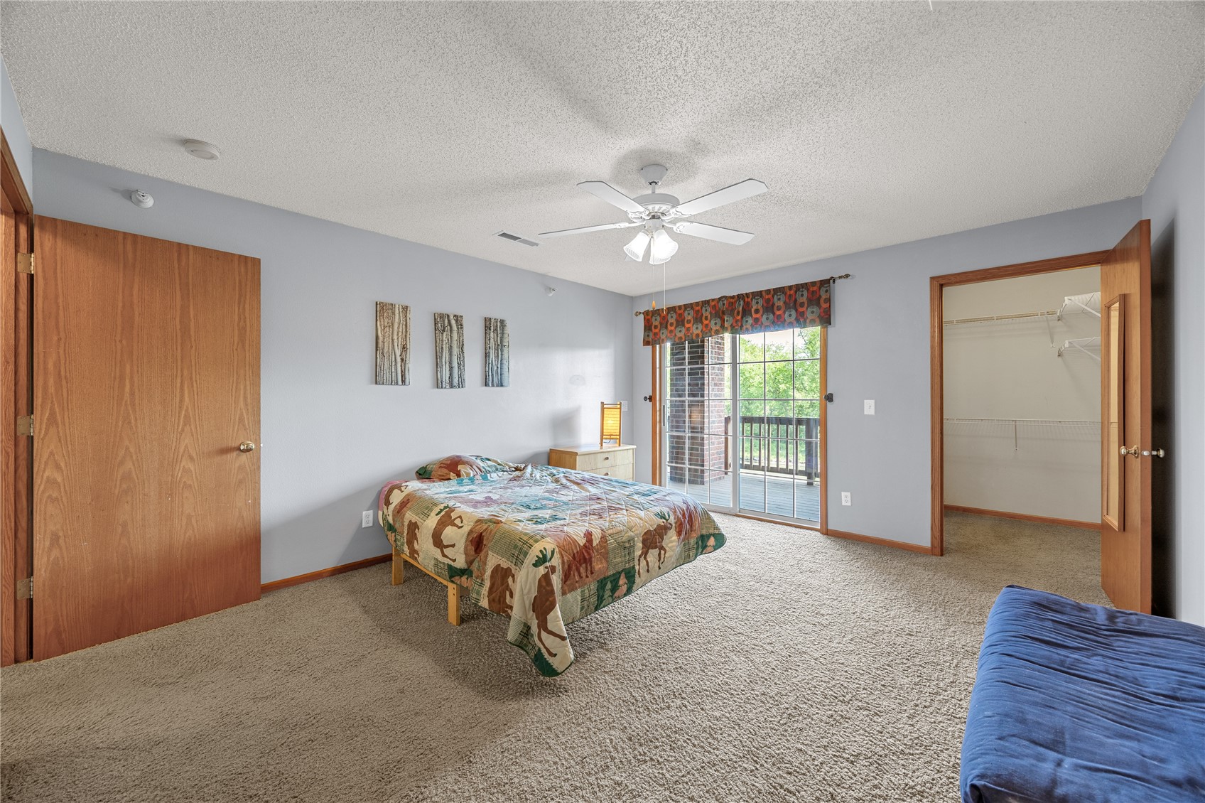 534 West Side Drive Iowa City IA 52246