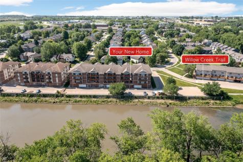 534 West Side Drive Iowa City IA 52246