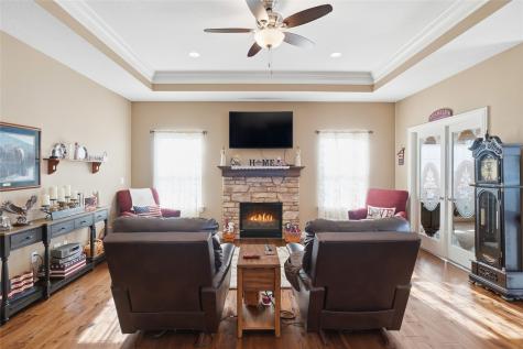 340 Cemar Court Marion IA 52302