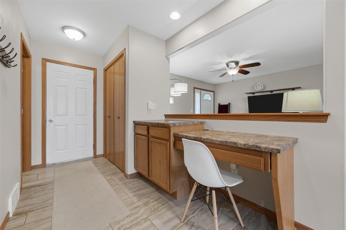 658 Secretariat Lane Fairfax IA 52228