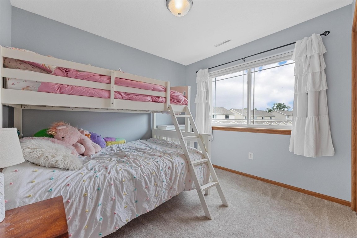 658 Secretariat Lane Fairfax IA 52228