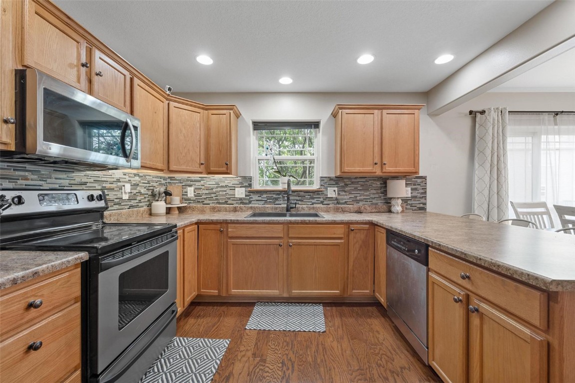 658 Secretariat Lane Fairfax IA 52228