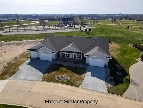 2933 Clubhouse Drive Marion IA 52302