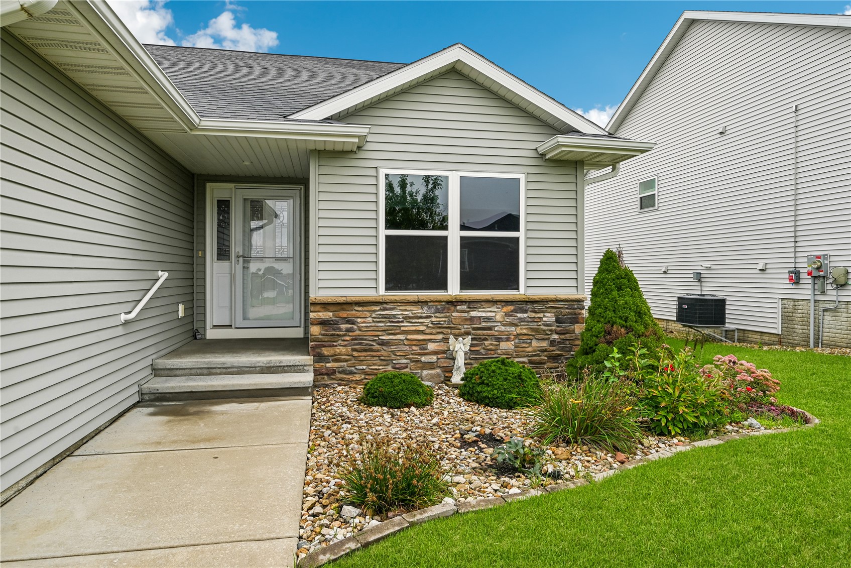 606 Prairie Hill Drive Atkins IA 52206