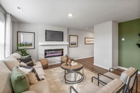 2437 Chloe Lane Hiawatha IA 52233