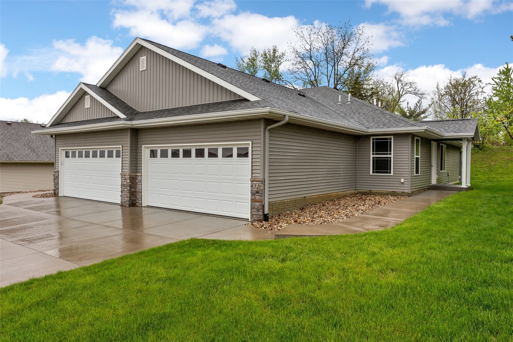 4320 Banar Avenue SW Cedar Rapids IA 52404