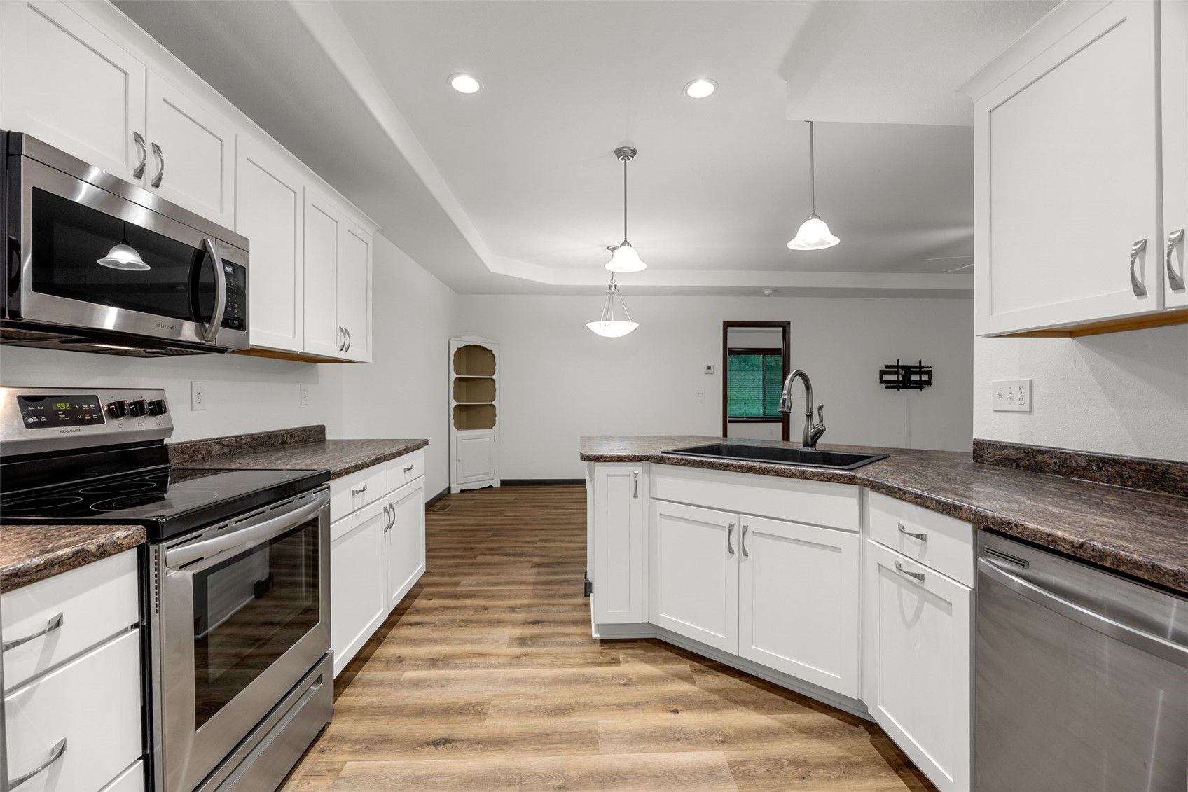 4320 Banar Avenue SW Cedar Rapids IA 52404