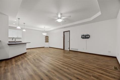 4320 Banar Avenue SW Cedar Rapids IA 52404