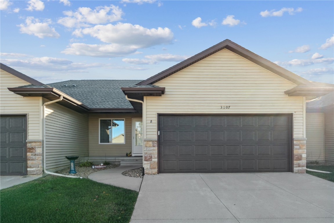 3107 Riviera Court SW Cedar Rapids IA 52404