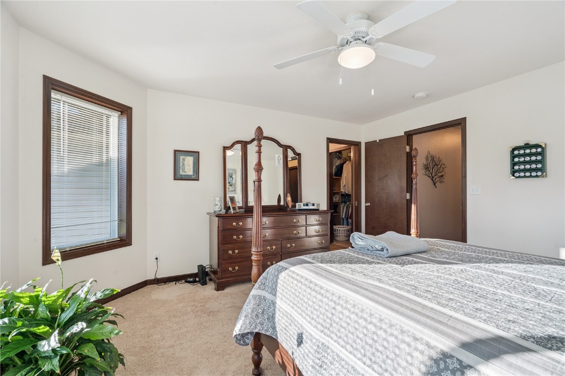 3107 Riviera Court SW Cedar Rapids IA 52404