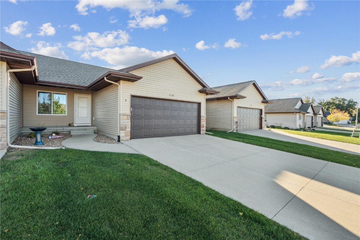 3107 Riviera Court SW Cedar Rapids IA 52404