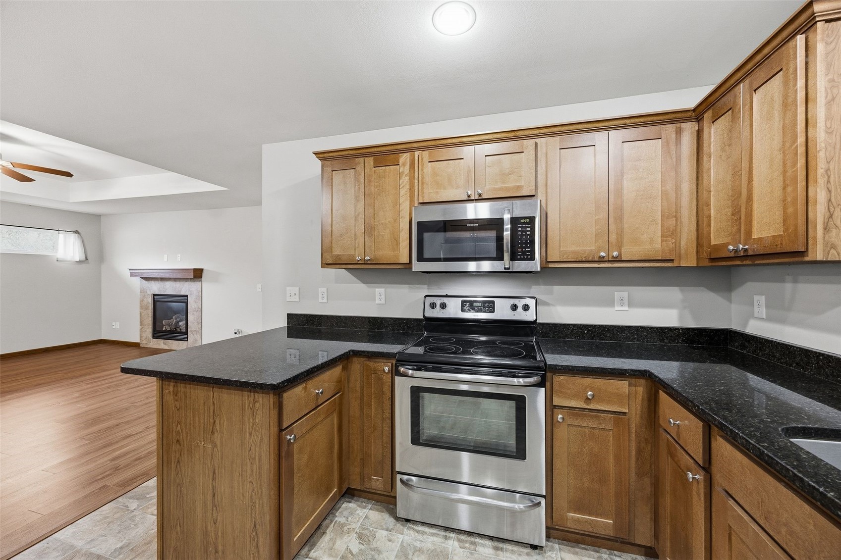 562 Meadow Oak Circle Fairfax IA 52228