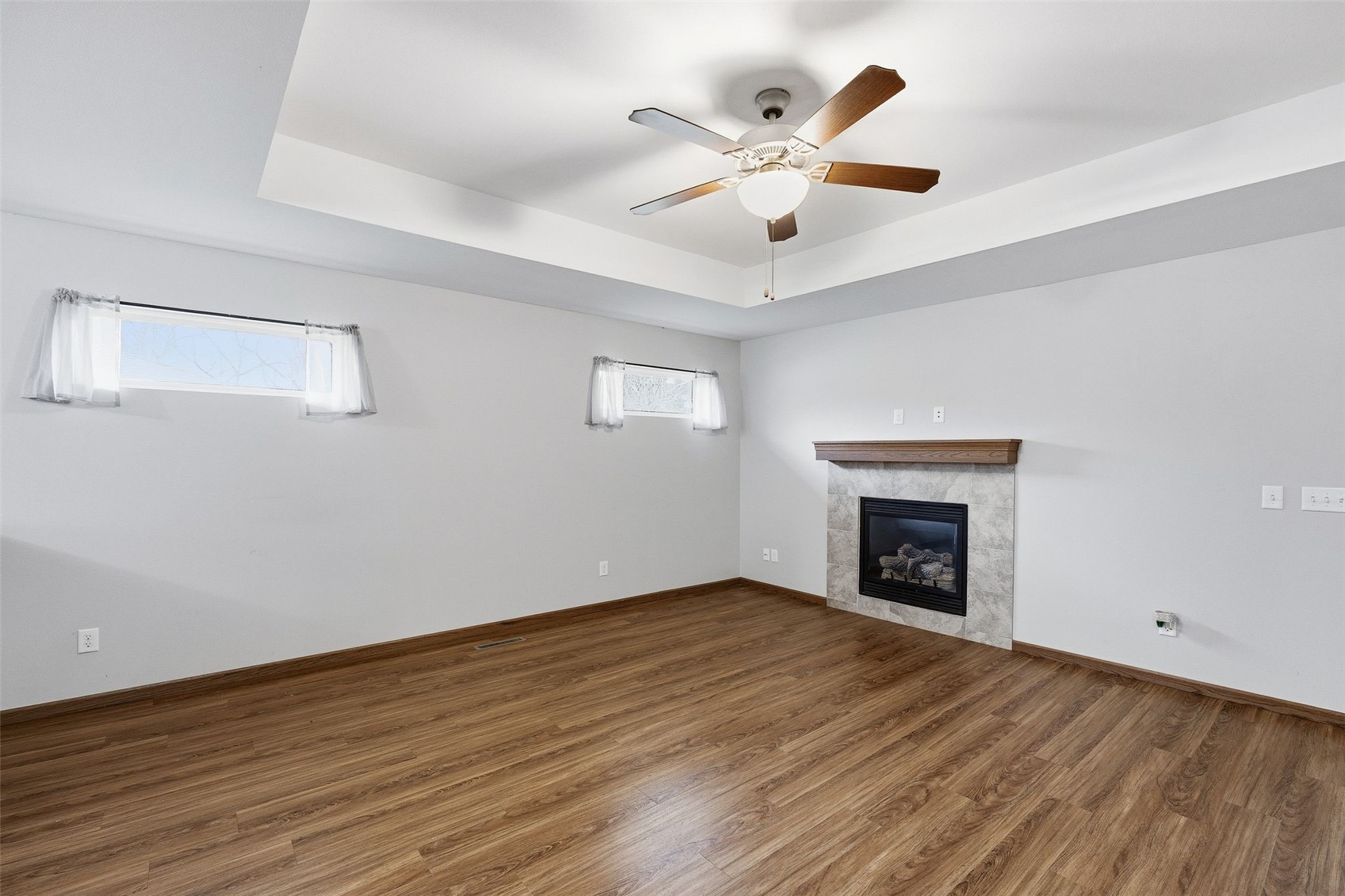 562 Meadow Oak Circle Fairfax IA 52228