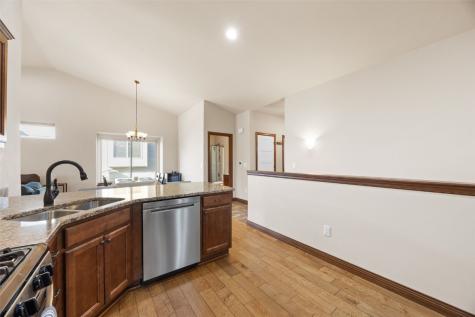 1217 Copper Mountain Drive North Liberty IA 52317