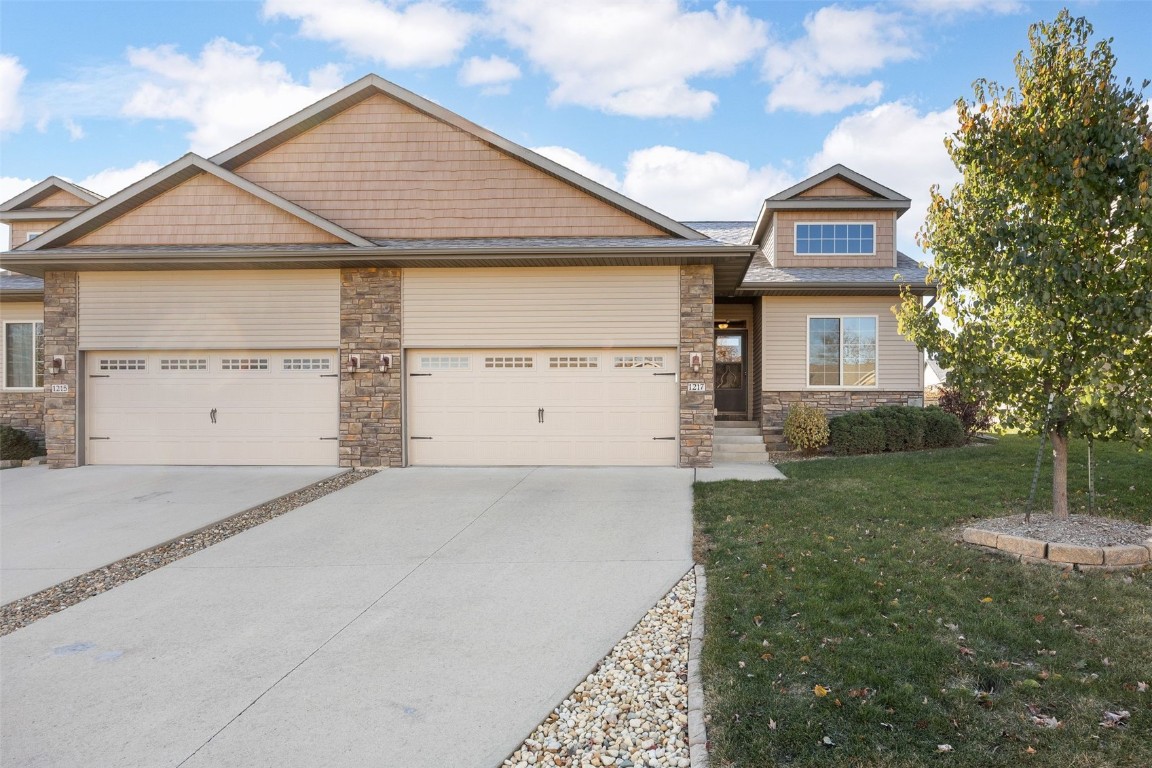 1217 Copper Mountain Drive North Liberty IA 52317
