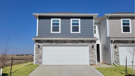 588 N Kimberlite Street Tiffin IA 52340