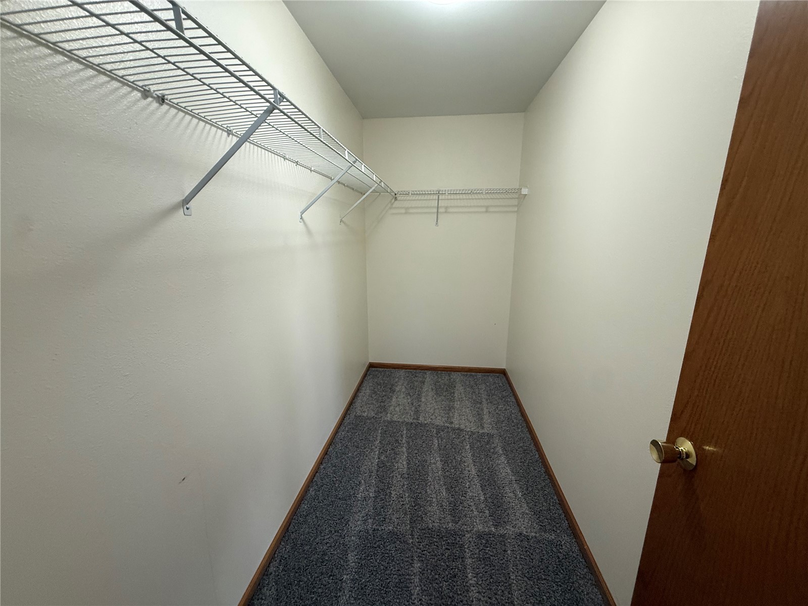 6615 Creekside Drive NE Cedar Rapids IA 52402