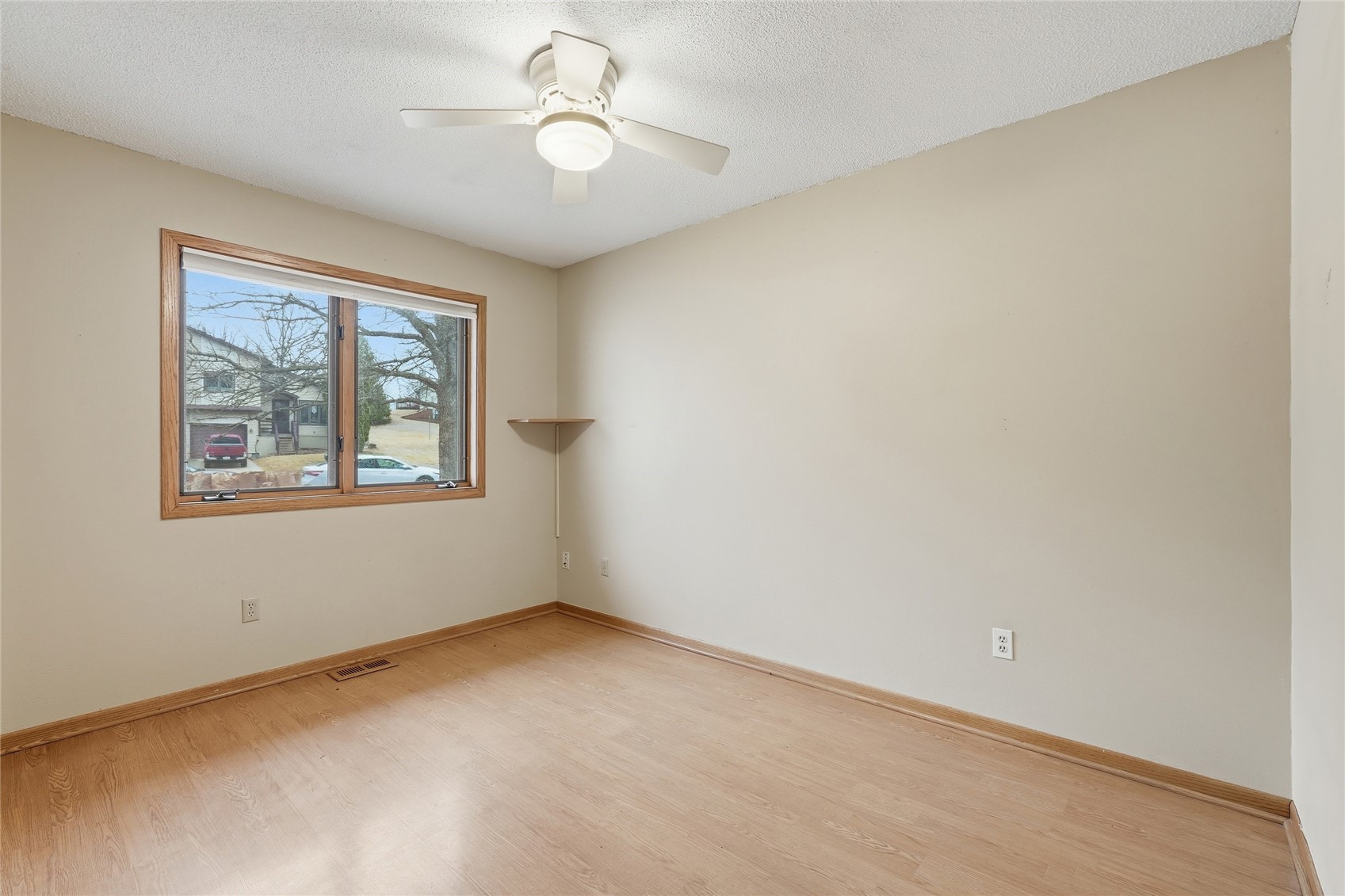 2058 S Ridge Drive Coralville IA 52241