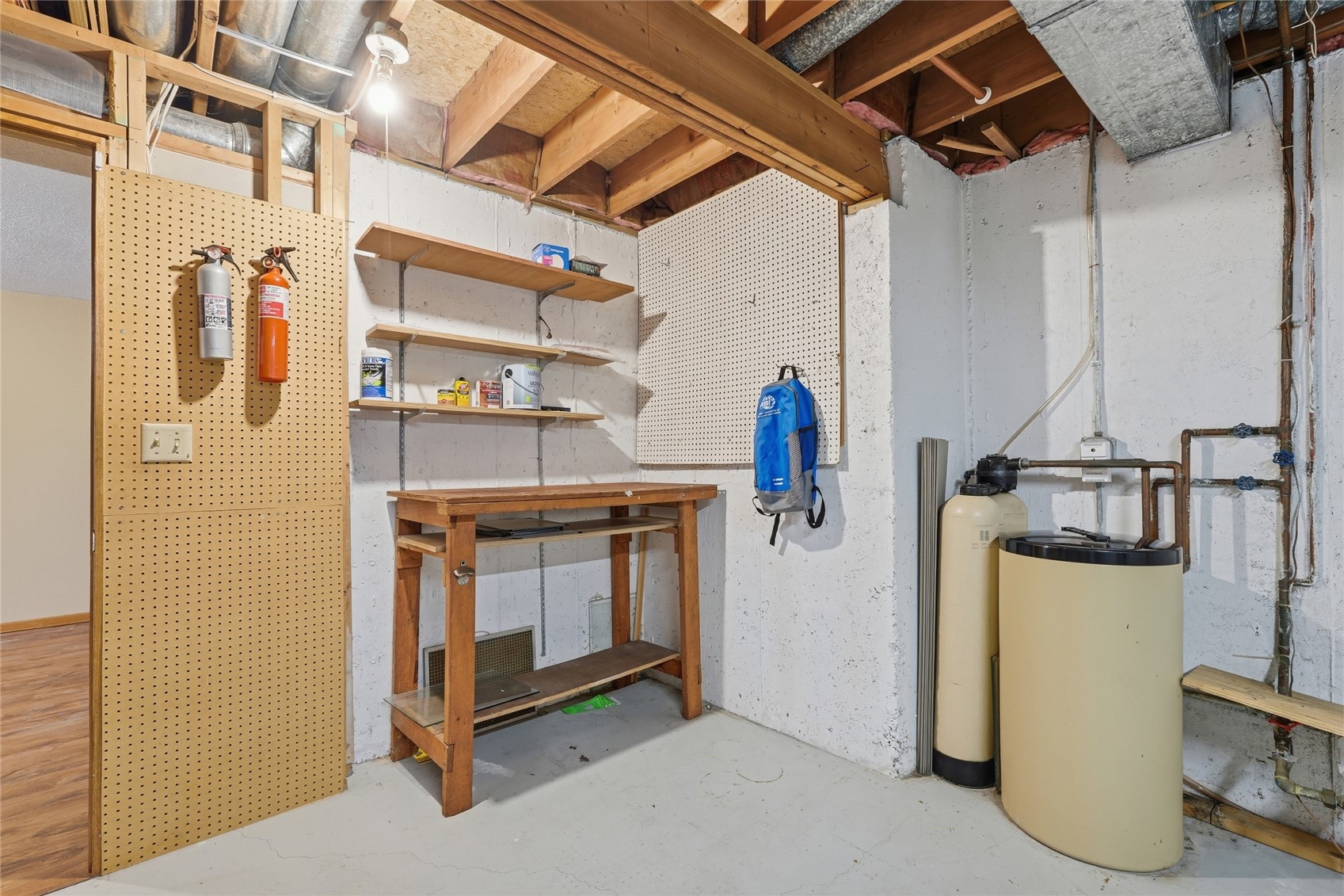 2058 S Ridge Drive Coralville IA 52241