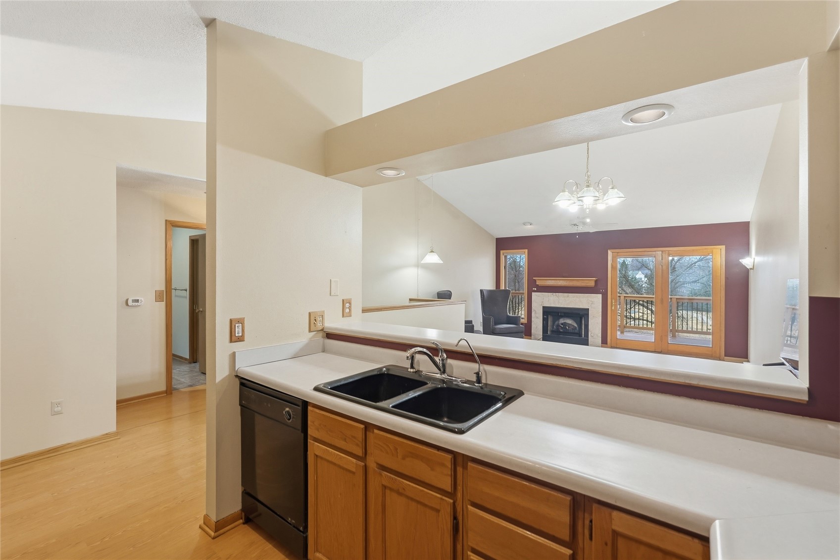 2058 S Ridge Drive Coralville IA 52241